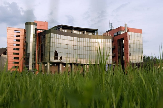 Transgaz își menține echipa de conducere, dar cu o schimbare la vârf: Petru Văduva nu a fost reconfirmat în fruntea Consiliului de Administrație. 1 transgaz isi pastreaza in mare actuala conducere administrativa si in urma finalizarii procedurii de selectie singura exceptie presedintele ca petru vaduva care n a mai obtinut nominalizarea sgg 67f90073ca799