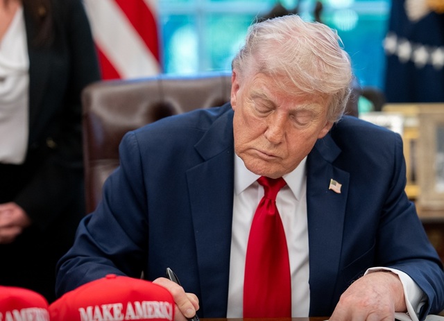 Trump: Rusia și Ucraina sunt pe cale să ajungă la un compromis crucial 1 trump rusia si ucraina sunt foarte aproape de finalizarea unui acord 680c791bce37f