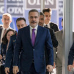 Turcia susține planul american pentru un armistițiu între Rusia și Ucraina: Provocări dificile, dar preferabil războiului 2 turcia sprijina initiativa sua pentru un acord de pace rusia ucraina va fi greu de acceptat dar este mai bun decat razboiul 67eff9cfd636b