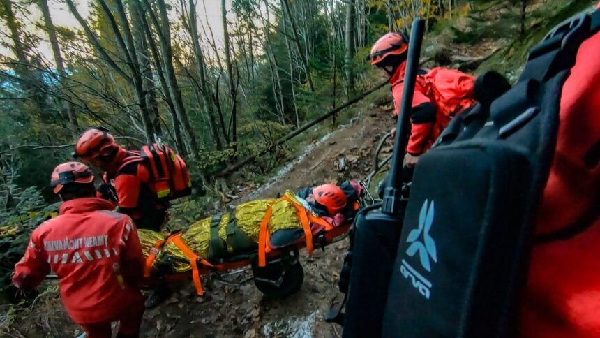 O turistă din Constanța, în DIFICULTATE EXTREMĂ pe Masivul Ceahlău! Salvamont Neamț ia măsuri urgente! 1 turista din constanta in grav pericol pe masivul ceahlau intervin echipajele salvamont neamt 680e55ea4e059