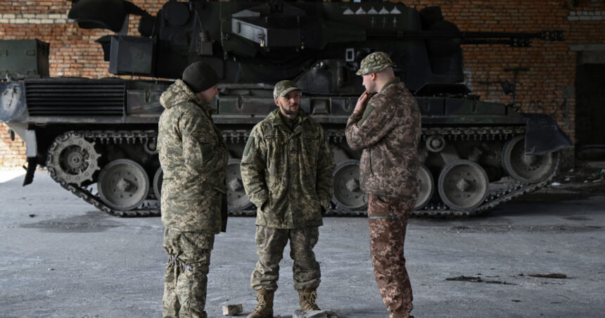 Ucrainenii susțin că echipamentele militare din Germania nu rezistă în conflictul de lungă durată cu Rusia, cu o singură excepție: sistemele Gepard. 1 ucrainenii spun ca armele furnizate de germania nu fac fata unui razboi de uzura contra rusiei singura exceptie sistemele gepard 67f8cfbc8aba1
