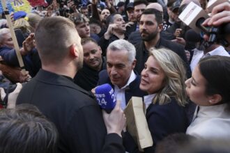 ultima ora curtea de apel ploiesti suspenda si anuleaza hotararea ccr privind anularea alegerilor prezidentiale 680a64a2c9d11