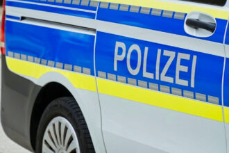un adolescent german acuzat ca a produs un agent mortal de razboi biologic in podul casei 68013990f3689