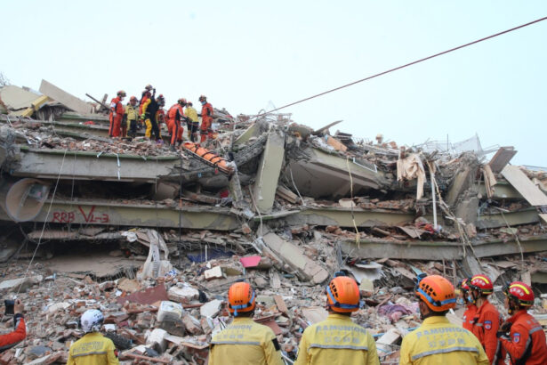 un astrolog celebru pe tiktok a fost arestat dupa ce a prezis un nou cutremur devastator in myanmar 680b43c82e0c0