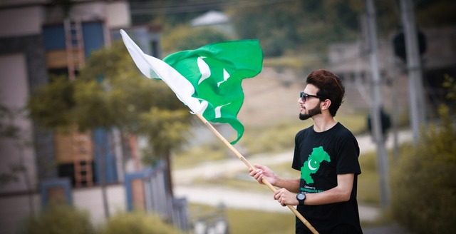 Între India și Pakistan se conturează un nou conflict: Relațiile diplomatice și comerciale sunt suspendate, iar Islamabad avertizează că oprirea tratatului apelor va fi percepută ca un „act de agresiune” 1 un nou razboi sta sa inceapa puterile nucleare india si pakistan au suspendat relatiile diplomatice si comerciale islamabad anunta ca intreruperea tratatului apelor va fi considerata un act 680bc1c8c7455