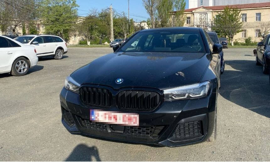 Un român surprins în Constanța la volanul unei mașini de lux, provenită dintr-o furtună belgiană 1 un roman prins in constanta la volanul unui bolid de lux furat din belgia 680b48c467cf4