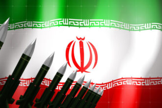 un senator american sustine ca iranul este aproape de a crea sase bombe nucleare va ucide israelul si va veni dupa noi 67f64886cdbe9
