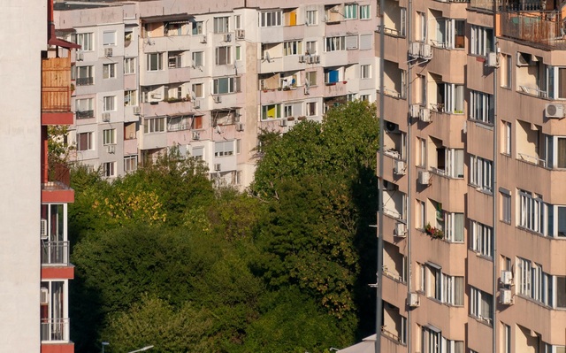 Un sfert din locuințele din România par să fie nelocuite. Care este, de fapt, realitatea? 1 un sfert din casele si apartamentele din romania apar ca neocupate care e de fapt adevarul 6807a1bcd4178