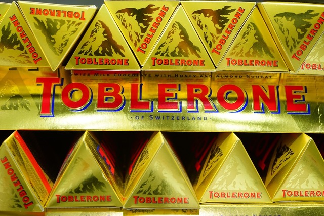 Toblerone își ia rămas bun de la piața din UK: O alegere complicată pentru companie 1 un sortiment de toblerone a fost retras definitiv de pe piata uk compania este o decizie dificila 6803684c722b3