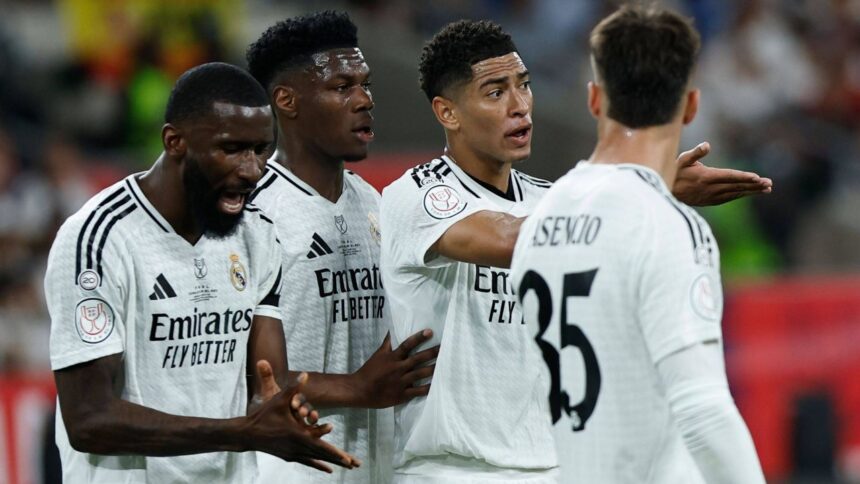 Suspendări de proporții pentru starurile de la Real Madrid: dezvăluiri surprinzătoare din raportul arbitral! 1 urmeaza suspendari uriase pentru jucatorii realului spaniolii au aflat ce a scris arbitrul in raportul sau 680dd445ca9ae