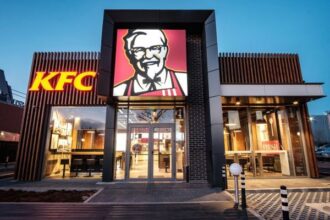 vanzarile kfc au urcat puternic in ultimul deceniu depasind pentru prima data borna de 1 miliard de lei ceo sphera franchise group continuam sa investim unitatile drive thru s au dovedit extrem de 67f2f3a5ef064
