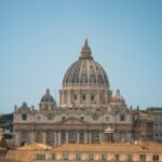 Vaticanul își aranjează ultimele detalii pentru ceremonia de rămas bun a Papei Francisc 3 vaticanul se pregateste de funeraliile papei francisc 680739e037023