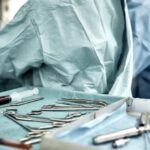Sentință decisivă pentru un recidivist care a sustras portofelul unui medic renumit și a abuzat de cardurile sale în timpul unei intervenții chirurgicale. 2 verdict final in cazul unui recidivist care a furat portofelul unui cunoscut medic si i a folosit cardurile in timp ce acesta se afla in sala de operatii 680173b3d34e6