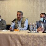 Vergil Chițac a depus o plângere împotriva conducerii Autorității pentru Protecția Consumatorilor: „Am dezvăluit atitudinea lui abuzivă“ 2 vergil chitac a inaintat un memoriu impotriva sefului protectia consumatorilor am expus comportamentul lui abuziv 680974f3d0589