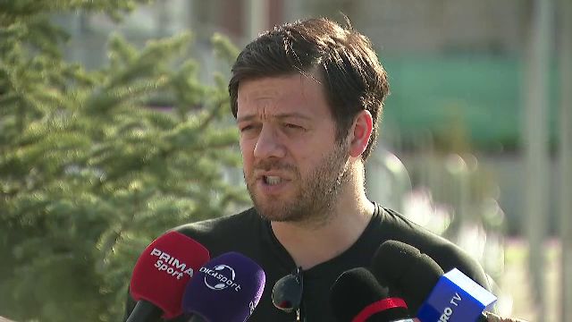 Victor Angelescu dezvăluie detalii picante din întâlnirea cu Șucu și Șumudică, plus mesajul surprinzător al lui Săpunaru: „Ce își dorește vestiarul!” 1 victor angelescu a dezvaluit ce s a vorbit la sedinta sucu angelescu sumudica dar si ce i a spus sapunaru vestiarul asta vrea 680a504b3f554