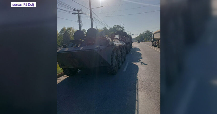 Incident rutier în Dolj: O femeie a colisionat cu un transportor militar al armatei 1 video accident cu un blindat al armatei in dolj o femeie a intrat cu masina intr un transportator al mapn 68108a0aa4636