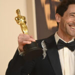 Adrien Brody sparge tradițiile: un discurs memorabil la gala Oscarurilor, ce a depășit recordul de 80 de ani! 3 video actorul adrien brody a doborat un record vechi de 80 de ani pentru cel mai lung discurs la gala premiilor oscar 67efc0d0988c9