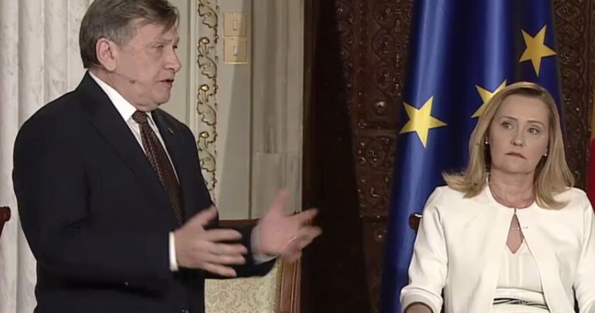 Antonescu și Lasconi își unesc forțele împotriva lui Ponta: „A trădat”, „Un micuț înecat în sosuri” / Răspunsul fostului premier 1 video antonescu si lasconi atac concertat la ponta a tradat un mititel tavalit prin mai multe sosuri cum le a raspuns fostul premier 6811e6abc2c70