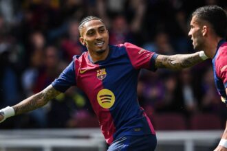 video barcelona cu scandal condusa acasa cu 3 1 barca a castigat cu penalty de la var in 908 raphinha iertat de eliminare 6803d8dfa9b57
