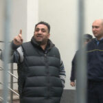 Bercea Mondialu și alte nouă persoane din familia sa, reținuți de DIICOT: Care sunt dovezile adunate de procurori? 3 video bercea mondialu si alti noua membri ai familiei sale au fost retinuti de diicot ce probe au procurorii 67ee2648bf3b0