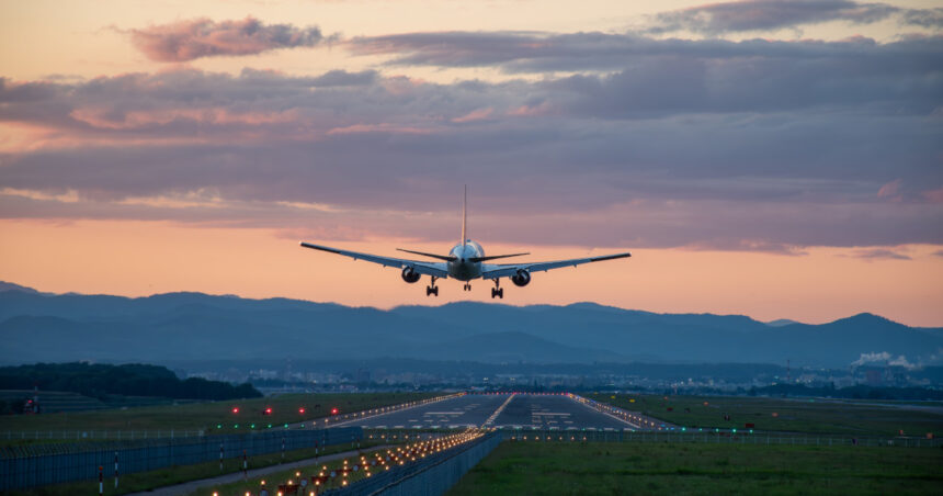 Un nou aeroport pentru capitală? Oportunități în sudul județului Giurgiu și părerile comunității locale. 1 video capitala ar putea avea un nou aeroport in sud sunt analizate terenuri din judetul giurgiu ce spun localnicii 67ff52227b256