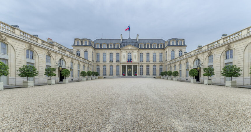 Steve Witkoff dezvăluie la Paris: Păreri despre Palatul Elysee și reacțiile pasionaților de online din Franța 1 video comparatia facuta de steve witkoff la paris ce a spus despre palatul elysee si care au fost reactiile internautilor francezi 68023f06e211f