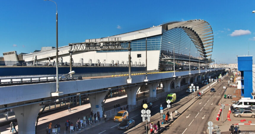 „Trimișul lui Trump, Steve Witkoff, a ajuns la Moscova: Un zbor special din SUA a atins pista aeroportului Vnukovo, venind din Letonia” 1 video emisarul lui trump steve witkoff a sosit la moscova un zbor special din sua a aterizat pe aeroportul vnukovo dinspre letonia 680bb09387719