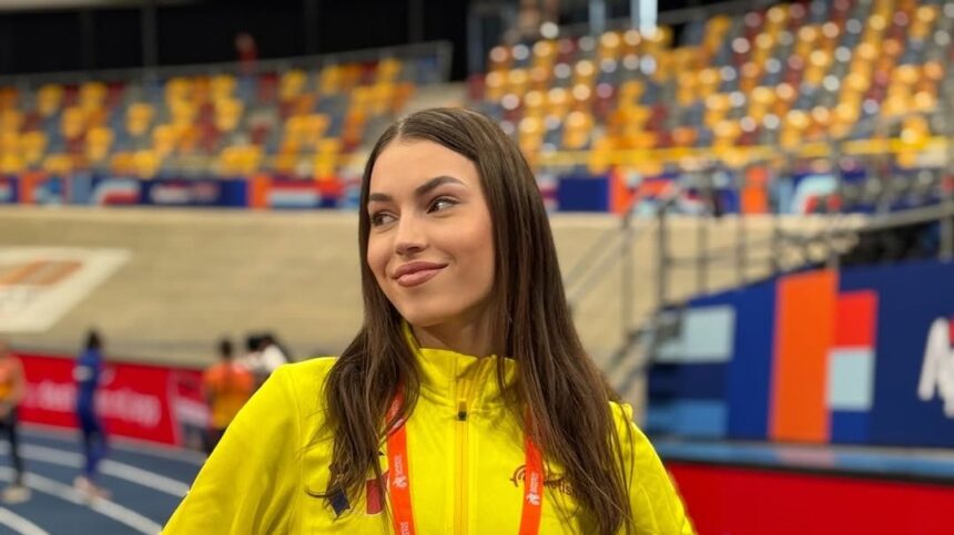 Maria Mihalache, campioană națională, împărtășește secretele antrenamentelor sale din București la Poveștile Sport.ro 1 video exclusiv detinatoare de record national sprintera maria mihalache a dezvaluit la povestile sport ro in ce conditii trebuie sa se antreneze in bucuresti 680ca87443744