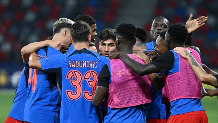 Gest surprinzător al "perlei" lui Gigi Becali, necunoscut până acum, după victoria FCSB - CFR Cluj 3-2! 1 video exclusiv nu s a vazut la tv gestul facut de perla lui gigi becali dupa fcsb cfr cluj 3 2 6805579c7b3d8
