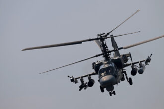 video imagini in premiera din timpul rebeliunii wagner mercenarii lui prigojin doboara un elicopter de atac ka 52 al armatei lui putin 67f003972e519