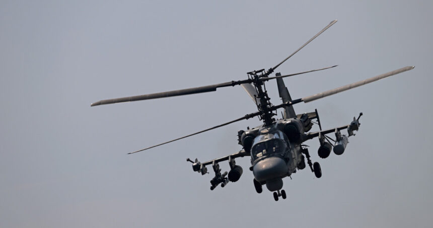 Capturi spectaculoase din mijlocul rebeliunii Wagner: Mercenarii lui Prigojin înfruntă un elicopter de atac Ka-52 din forțele lui Putin 1 video imagini in premiera din timpul rebeliunii wagner mercenarii lui prigojin doboara un elicopter de atac ka 52 al armatei lui putin 67f003972e519