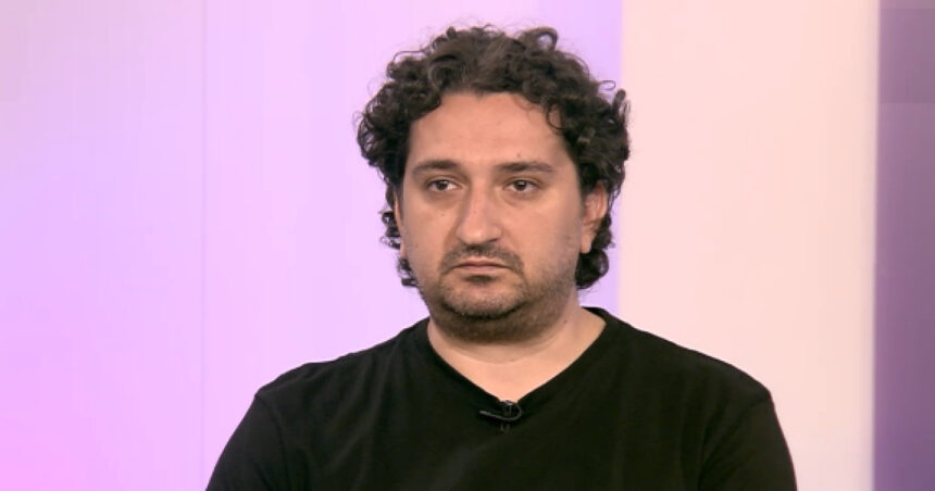 Mădălin Hodor, vicepreședinte al CNSAS: „Există șanse semnificative ca declarația să devină publică, în cazul în care Antonescu solicită acest lucru” 1 video madalin hodor vicepresedintele colegiului cnsas dau sanse mari ca declaratia sa ajunga publica daca antonescu face o cerere 67feaba05f3e8