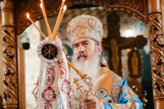 video mesajul inalt prea sfintiei sale teodosie arhiepiscopul tomisului cu prilejul sarbatorilor pascale bucurati va veseliti va sa nu pierdem lumina sa ramana hristos cu noi si noi cu el anul ac 680418b9b2f1f