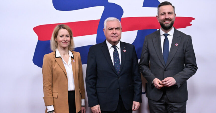 Ministrul Angel Tîlvăr subliniază importanța urgentă a întăririi apărării în cadrul Uniunii Europene. 1 video ministrul angel tilvar despre strategia europeana pentru aparare e nevoie de consolidarea urgenta a statelor membre 67f0d94d6e6a2