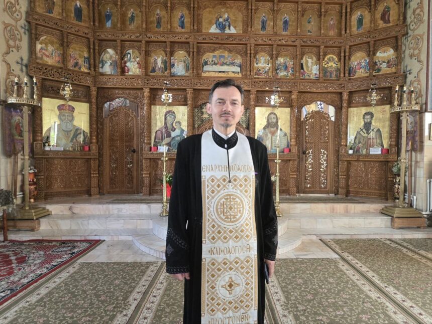 Mesajul de Paște al Părintelui Jean Ion de la Biserica Sfântul Ierarh Vasile cel Mare: Sărbătoriți cu bucurie învierea și să aveți parte de pacea Domnului! 1 video preotul jean ion de la biserica sfantul ierarh vasile cel mare mesaj de paste pentru credinciosi bucurati va fratilor de aceasta zi a invierii iar pacea domnului sa fie cu voi toti 6804f0b3274ce
