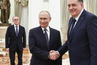 video putin l a primit la kremlin pe milorad dodik liderul sarbilor din republica srpska este cautat de justitia bosniaca 67ec2c7f655c2