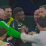 Dani Carvajal în pericol de suspendare după un incident tensionat cu Bukayo Saka la pauza duelului Real Madrid - Arsenal 2 video suspendarea pe care o risca dani carvajal dupa ce a fost la un pas de bataie cu bukayo saka la pauza meciului real madrid arsenal 680111fdd8e77