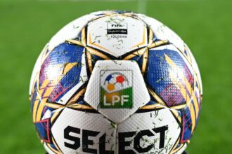 video un club din play off se transforma complet 10 12 transferuri 67f7e032b644e