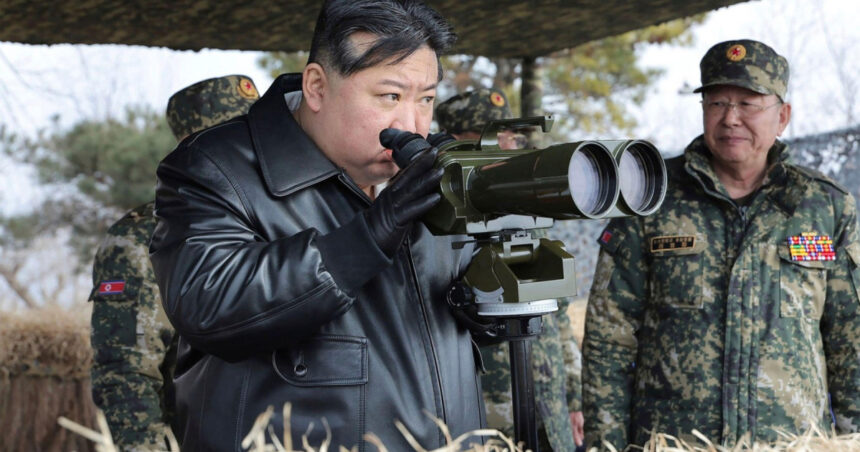 Descoperă noua navă de război de 5.000 de tone în stilul inconfundabil al lui Kim Jong Un! 1 videofoto cum arata noua nava de razboi de 5 000 de tone in stilul kim jong un 680c8eda81edc