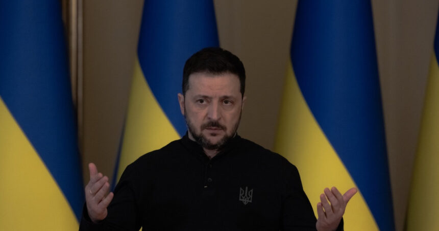 Zelenski declară intenția Ucrainei de a cumpăra un lot semnificativ de echipamente militare din Statele Unite: „Nu am solicitat nimic fără plată” 1 zelenski anunta ca ucraina vrea sa achizitioneze un pachet mare de armament american nu am cerut nimic gratis 67f75ea5b8a6c