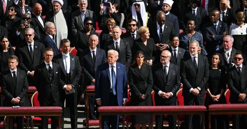 Întâlnirea istorică dintre Zelenski și Trump la înmormântarea papei Francisc: Ce decizii au luat cei doi lideri? 1 zelenski si trump s au intalnit la funeraliile papei francisc ce au stabilit cei doi lideri 680cb1a1562b3