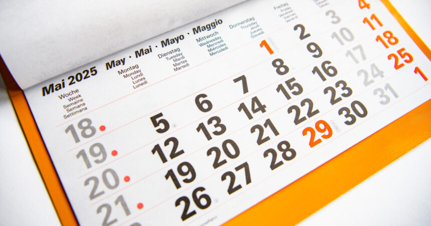 Minivacanța de 1 Mai 2025: Câte zile de relaxare au bugetarii și angajații din sectorul privat? 1 zile libere de 1 mai 2025 cat dureaza minivacanta pentru bugetari si angajatii din sectorul privat 67fdfc6338a6f