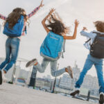 Vacanțe legale în anul școlar 2025-2026: Zile în plus pentru profesori și pauze pentru elevi! 3 zile libere legal in anul scolar 2025 2026 profesorii beneficiaza de zile suplimentare nelucratoare iar elevii nu vor face cursuri 67f0bfb8c1eca