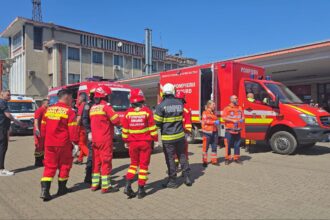 11 persoane au ajuns la spital in urma accidentului feroviar din gara constanta o femeie insarcinata singura care este internata 6817aa7aebd29