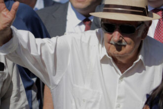 a murit cel mai sarac presedinte jose mujica simbol al stangii latino americane suferea de cancer 68241b246ad8c