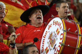a murit manolo cel mai cunoscut suporter al echipei de fotbal a spaniei 6814946296060