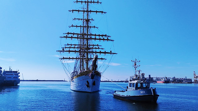 Academia Navală investește peste 6,5 milioane de lei în restaurarea navei-școală Mircea, cu semnarea contractului programată până la finalul lunii iulie 2025. 1 academia navala aloca peste 65 milioane de lei pentru reparatiile navei scoala mircea contractul urmeaza sa fie semnat pana la 31 iulie 2025 6832a2019e8d3