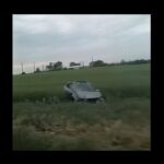 Incident surprinzător la Hârșova! O mașină a aterizat în câmp! 3 accident la harsova o masina a ajuns in camp 681c4845c3a77