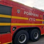 Coliziune pe calea ferată: un autoturism a plonjat de pe peron, intervenția pompierilor din Tuzla este în desfășurare. 2 accident pe calea ferata un autoturism a cazut de pe peron intervin pompierii de la tuzla 681f29d88a266