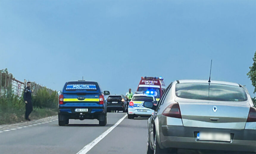 Coliziune pe drumul Ovidiu: Moped și motocicletă implicate, o victimă rănită. 1 accident pe varianta ovidiu un moped si o motocicleta s au ciocnit o persoana a fost ranita 682b62d4eede5